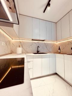 Serenity Vibes, Modern Apartment in One Cotroceni near Metro & City Center, Bucharest - Bucharest - 4