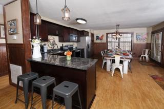 5BR in Gatlinburg with hot tub and pool table! 1 free ticket to Dollywood! - Gatlinburg - 6