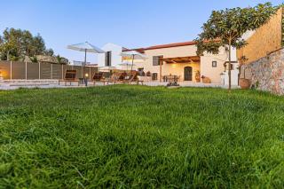 Luxury Villa Platon with Private Pool - Plaka - 9