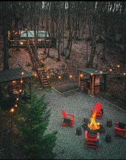 Montebello Chalet - 0