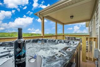 Pvt Hot Tub, Stonebridge Golf Course On Site, Ozark Views, Near Silver Dollar City w Free Tickets! - Branson West - 0
