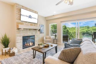 Lake Taneycomo Views-Near Branson Landing-Cmty Outdoor Pool-Free Tickets-Elevator! - 4