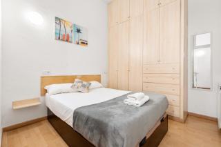 Spacious 5-bedroom Apartment In Central Barcelona - Barcelone - 1