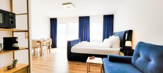 KOMM - Panoramablick - Balkon - Küche - Parkplatz - 0