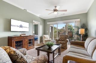 2 Bedroom 0Condo w Deck & Wooded Views-Free Attraction Tickets-Close to State Park Marina - Branson - 5