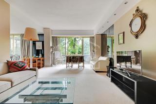 Luxurious & Calm Balcony Facing Bois de Boulogne - Neuilly-sur-Seine - 0