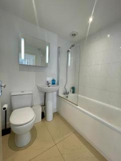Convenient quiet flat with parking - Andover - 5