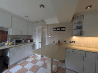 Gordon Avenue Guest House HA7 London - Busheyheath - 3