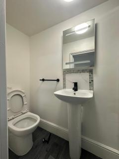 Room 4 NG3 2AZ - Nottingham - 2