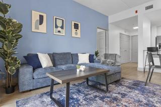 Beautiful Blue Spacious Free Parking View Gym - Charlotte - 9