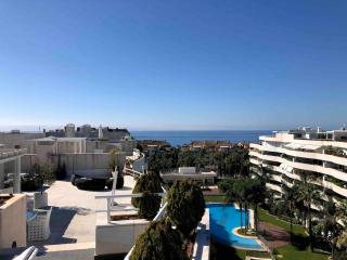 Amazing modern penthouse with panoramic view - Marbella - 4