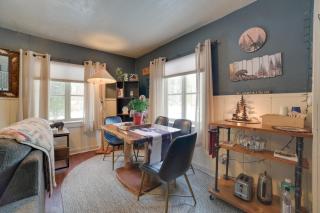 Family-Friendly Cabin Walk to Lake Access! - Houghton Lake - 4