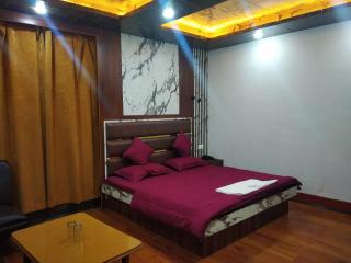 Ruby Hotel - Srinagar - 5