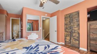 5 minutes walk to beach, Family Friendly condo with shared pool, tennis court - 7