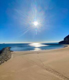 Beachfront Sunrise Sands Retreat, Gibraltar - Gibilterra - 0