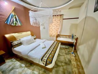 Alice Gardens and Campsite - Entebbe - 6