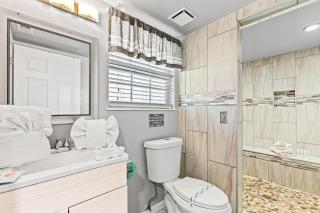 5218 Beach Dr C - Panama City Beach - 2