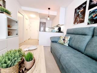 Modern and Cozy Apartment Just Steps from Los Locos Beach - Torrevieja - 6