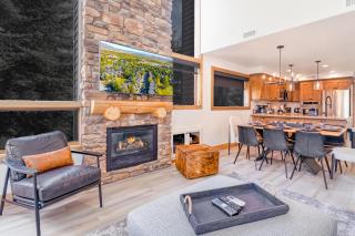 Canyons Mtn Retreat - Clubhouse w Heated Pools & Hot Tubs Ski, Bike, Hike, & Dining! - 2