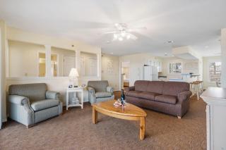 Lake View Condo-Firepit Table-Table Rock Access-Free Attraction Tickets - Kimberling City - 4