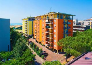 Seaside getaway with terrace in Bibione - Bibione - 7