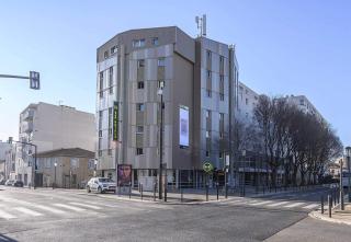 B&B HOTEL Nîmes Centre Arènes - Nîmes - 8