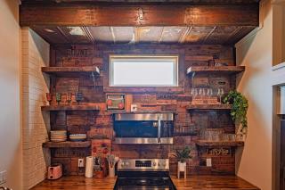 The Frothy Flat- A Bunny Slippers Optional Destination - 5