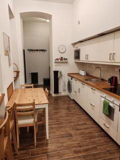 Downtown Loft Apartment - 4