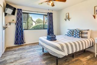 Water and Mtn-View Gem with Patio in Lake Havasu City - 2