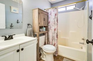 Water Views and Pool Access Lake Havasu Condo! - Lake Havasu City - 1