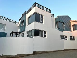4on Pebbles Holiday Home - Swakopmund - 6