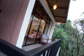 Ollie resort - Ella - 1