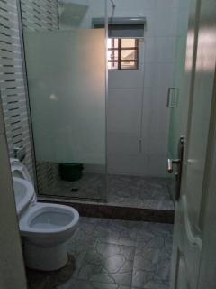 VIN-RUES Apartment and Suites - Benin City - 6