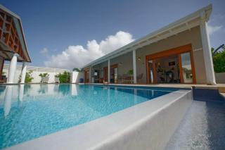 Villa charmante à Le Lamentin avec piscine - Le Lamentin - 8