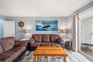 The Summit #1428 by Book That Condo - 7