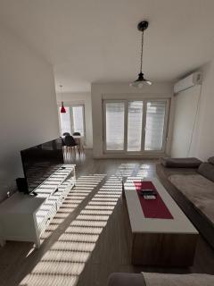 DL Apartment - Pristina - 0