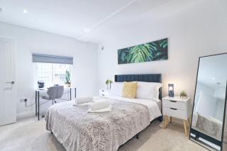 Chelmsford City Centre Modern Duplex With Parking, Wi-Fi & Netflix - 8