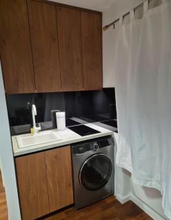 Metropolis G57 Apartment - 6