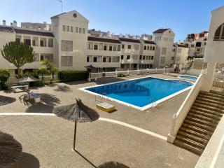 Casita con encanto piscina y parking - Arenales del Sol - 4