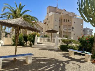 Casita con encanto piscina y parking - Arenales del Sol - 2