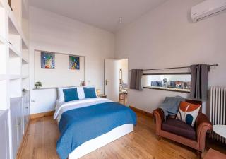 Spacious 2-Bdrm Apt at Filopappou hill in Koukaki! - Atene - 2
