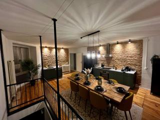 Cozy Voyage - Stylish 135m2 for up to 9 people in Kudamm - Berlino - 0