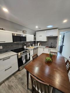 Apt Olde Walkerville with River views - Windsor - 6