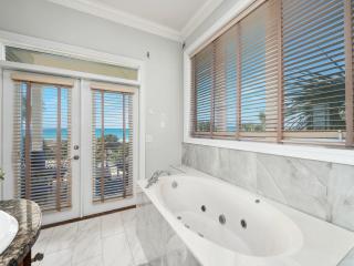 Private Paradise on Front Beach Rd - Panama City Beach - 4