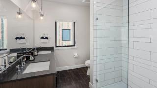 Modern Mountain Escape- Chic Condo Near Steamboat Resort - 4