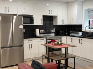 Calm & Cozy Private Suite - Surrey - 7