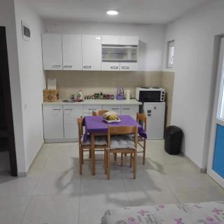 Apartment Perutović - Sutomore - 9