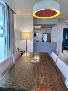 Breathtaking Direct Bay Views 2 bedroom condo with parking - Miami - 6
