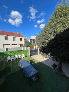 VR House 14 bedrooms 3 min metro 23 beds PARC EXPO - 5