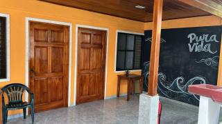 Tiquicia Loust Hostel - Santa Teresa Beach - 2